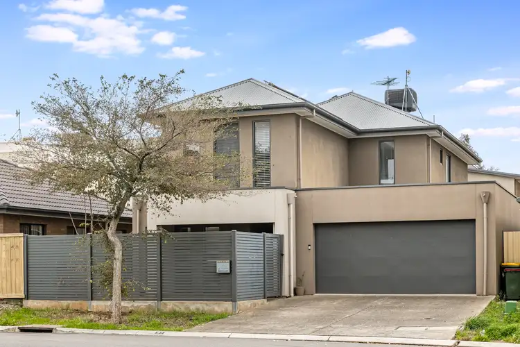 63 Macmillan Avenue, Mawson Lakes SA 5095