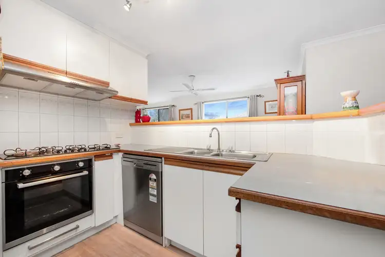 Fifth view of Homely house listing, 18 Benor Court, Pakenham VIC 3810