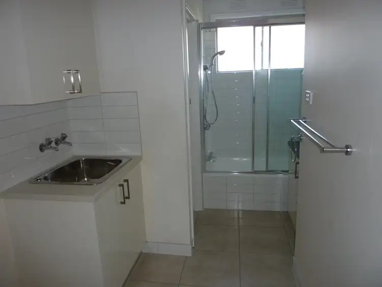 Fifth view of Homely unit listing, 3/3 BRIDE AVENUE, Hampton Park VIC 3976