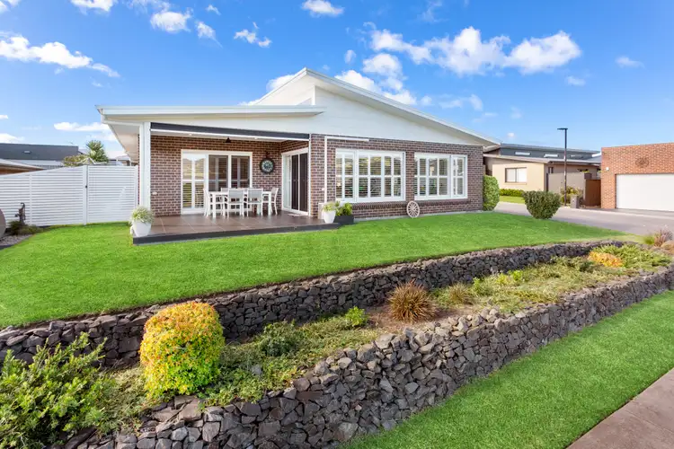14 Arnold Crescent, Kiama NSW 2533