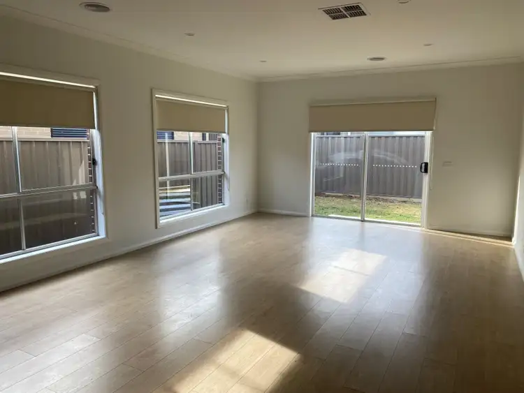 Fourth view of Homely house listing, 7 Larneuk Drive, Cobblebank VIC 3338