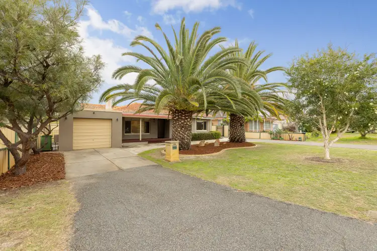 Second view of Homely house listing, 292 Robinson Avenue, Cloverdale WA 6105