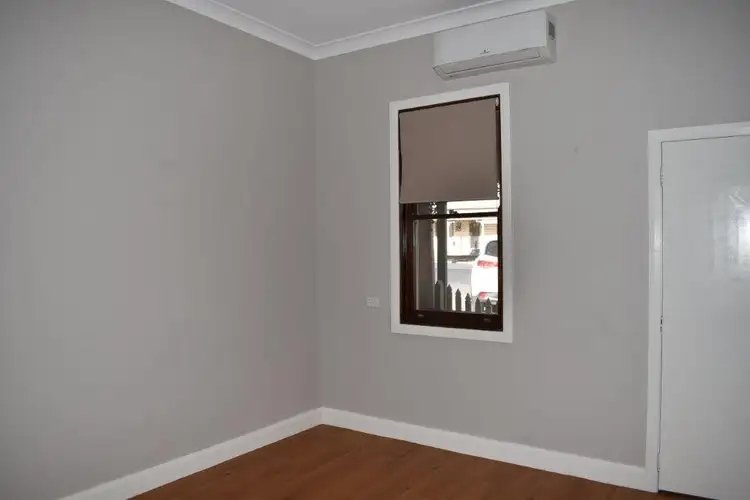 Fifth view of Homely semi-detached listing, 58-60 Gisborne Street, Wellington NSW 2820