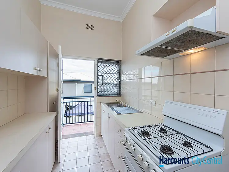 Seventh view of Homely apartment listing, 3/61 Chelmsford Road, Mount Lawley WA 6050