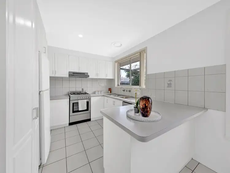 Sixth view of Homely house listing, 10 Byrne Court, Campbellfield VIC 3061