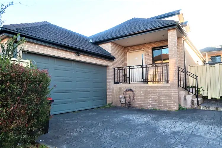 3/76 Catherine st, Punchbowl NSW 2196