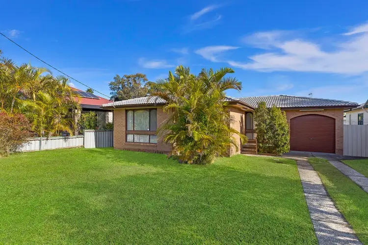 61 Hume Boulevard, Killarney Vale NSW 2261
