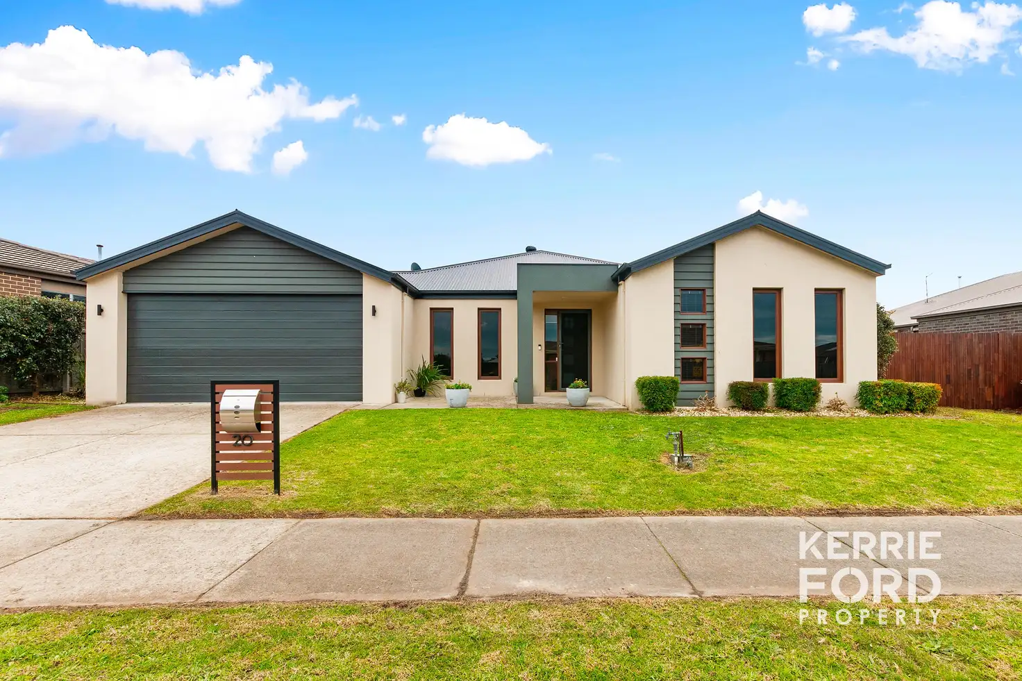 Main view of Homely house listing, 20 Huntingfield Close, Traralgon VIC 3844