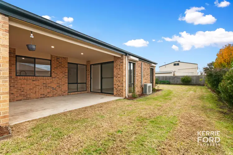 Second view of Homely house listing, 20 Huntingfield Close, Traralgon VIC 3844