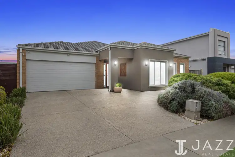 7 PEPPERS AVE, Point Cook VIC 3030