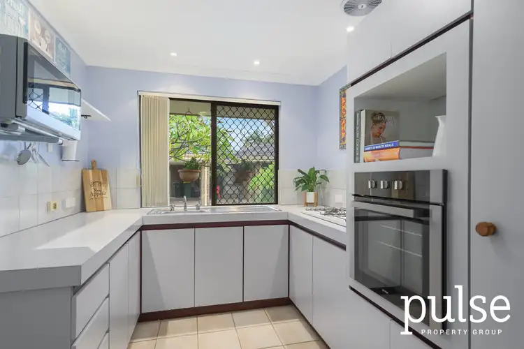 Fifth view of Homely house listing, 7/71 Corbel Street, Shelley WA 6148