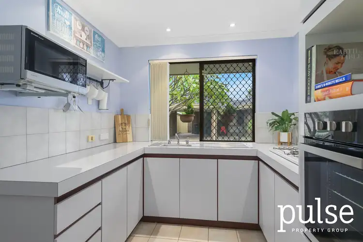 Sixth view of Homely house listing, 7/71 Corbel Street, Shelley WA 6148