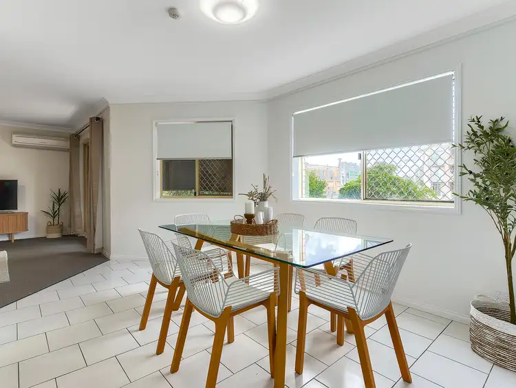 Sixth view of Homely unit listing, 2/234 Shafston Avenue, Kangaroo Point QLD 4169
