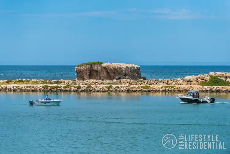 Second view of Homely house listing, 7 Sovereign Drive, Two Rocks WA 6037