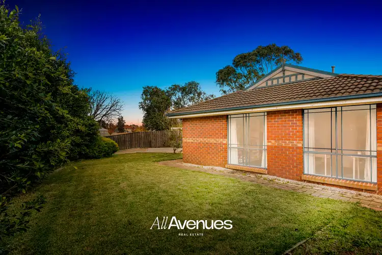 27 Domain Drive, Berwick VIC 3806