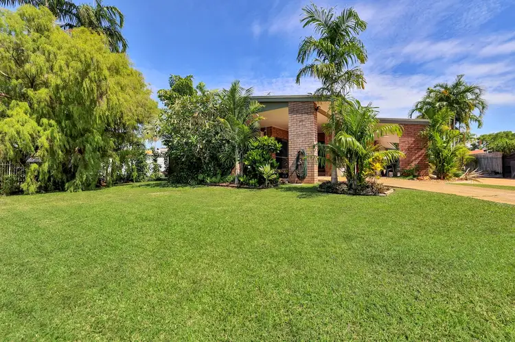 74 Rosewood Crescent