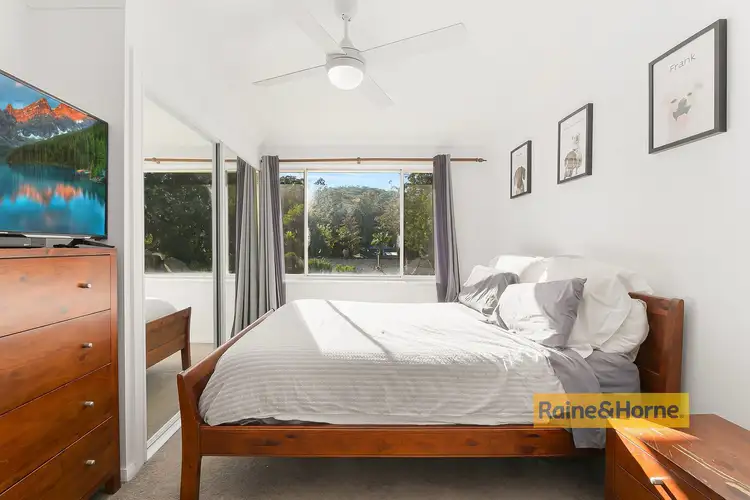Sixth view of Homely house listing, 2 Fragar Avenue, Wyoming NSW 2250