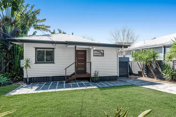 24 Chataway Street, Carina Heights QLD 4152