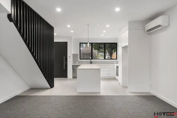 3/27 Finch Street, Notting Hill VIC 3168