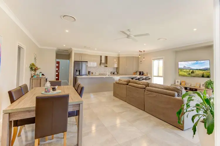 Main view of Homely house listing, 5 Simmental Way, Tamworth NSW 2340