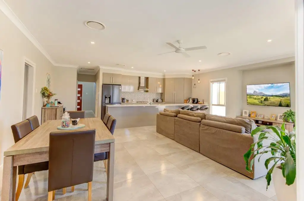 Main view of Homely house listing, 5 Simmental Way, Tamworth NSW 2340
