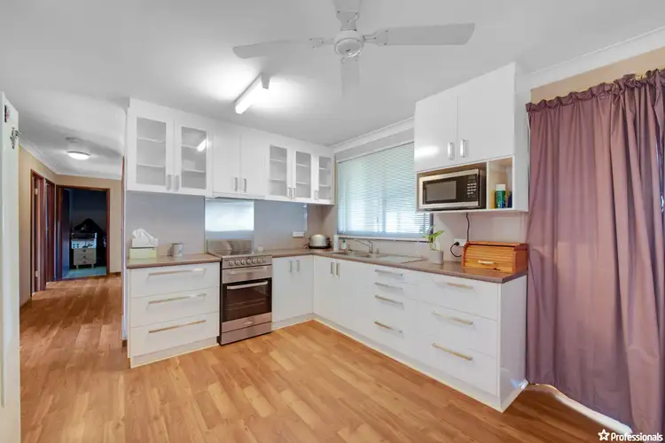 Second view of Homely house listing, 3 Evans Road, Walkaway WA 6528