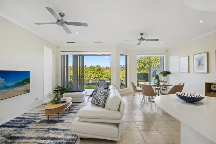 3063 Quay South Drive, Carrara QLD 4211