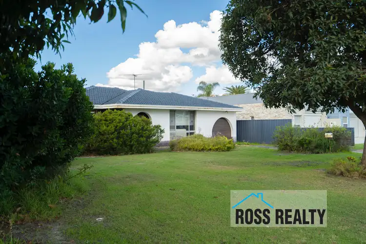 Second view of Homely house listing, 14 Montfort Place, Morley WA 6062