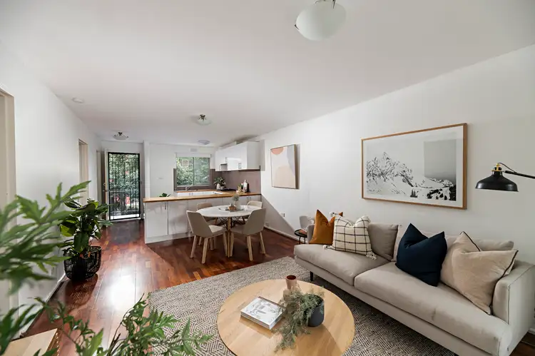 Main view of Homely apartment listing, 4/40 Upton Road, Windsor VIC 3181