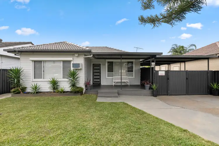 21 Gregory Avenue, Oxley Park NSW 2760