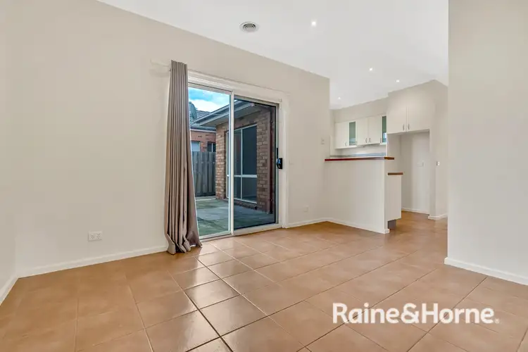 Sixth view of Homely house listing, 5 Durack Circuit, Taylors Hill VIC 3037