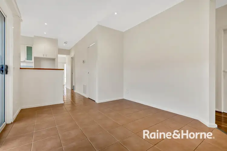 Seventh view of Homely house listing, 5 Durack Circuit, Taylors Hill VIC 3037