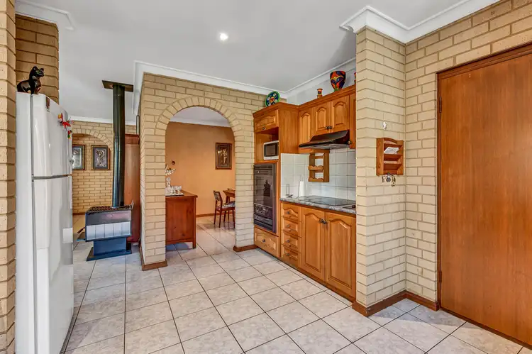 Fourth view of Homely house listing, 11 Harris Court, Mount Tarcoola WA 6530