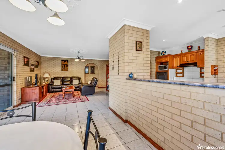 Sixth view of Homely house listing, 11 Harris Court, Mount Tarcoola WA 6530