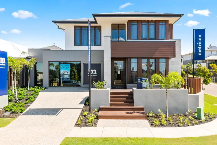 8 Executive Way, Bridgeman Downs QLD 4035