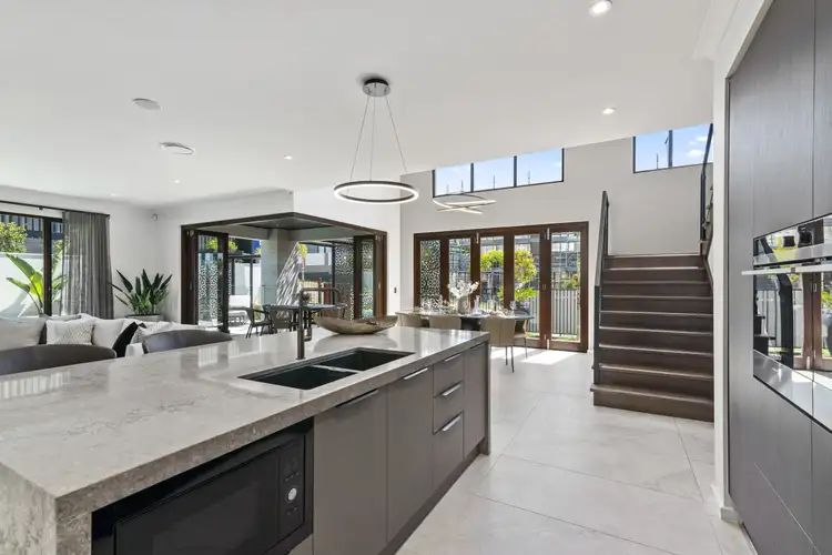 Second view of Homely house listing, 8 Executive Way, Bridgeman Downs QLD 4035