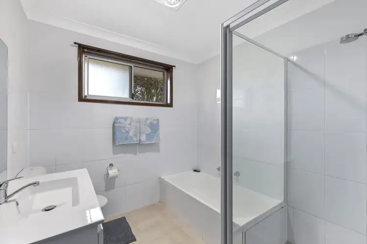 Sixth view of Homely house listing, 2 Pindarri Avenue, Berkeley Vale NSW 2261