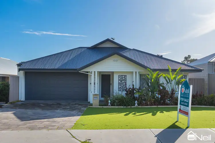 6 Hill Street, Kelmscott WA 6111
