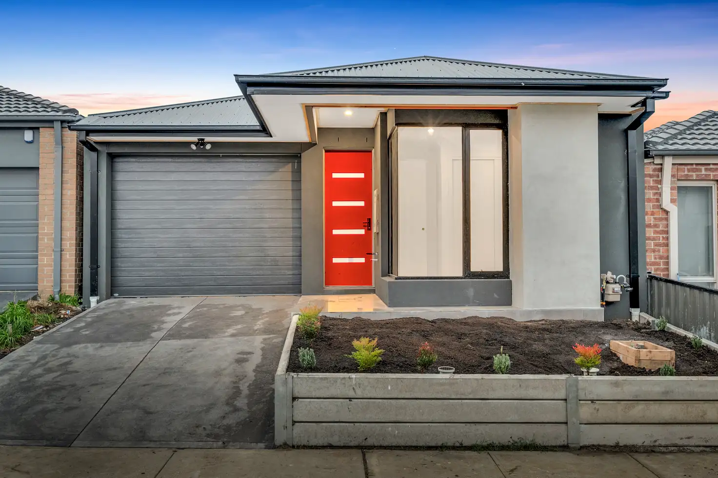 Main view of Homely house listing, 6 Oregan Way, Roxburgh Park VIC 3064