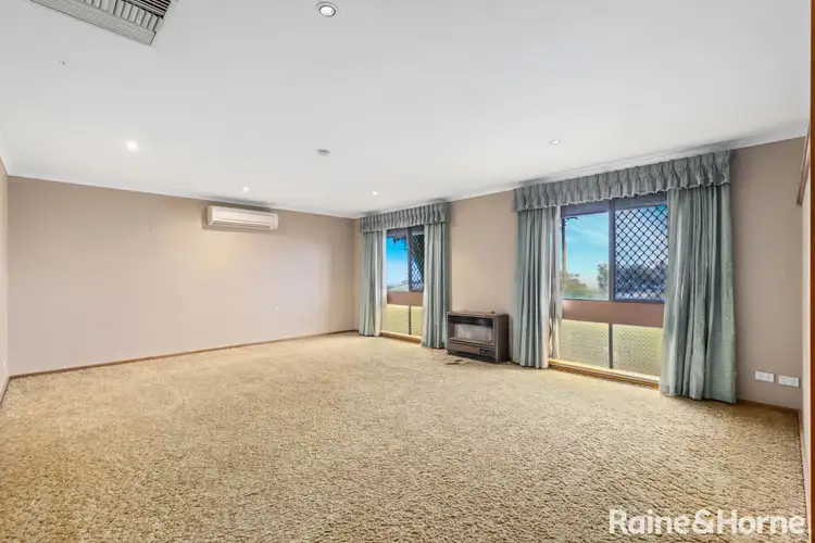 Second view of Homely house listing, 22 Winchley Way, Huntfield Heights SA 5163