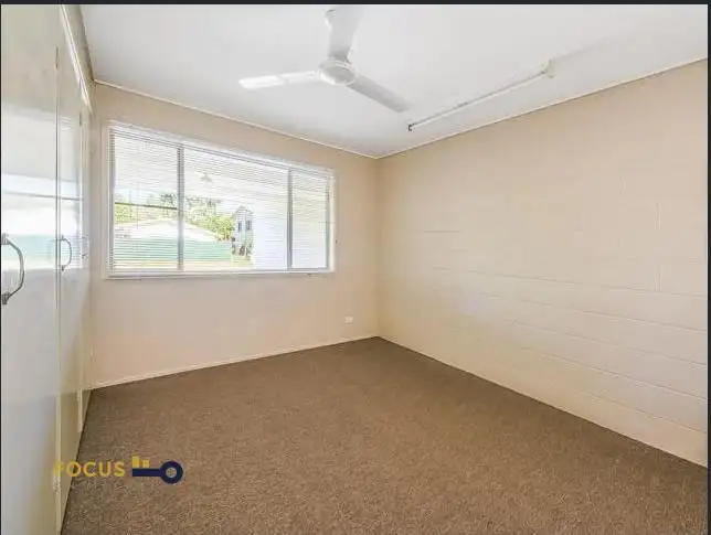 Fifth view of Homely unit listing, Units 1/2 -3 Casuarina Street, Slade Point QLD 4740