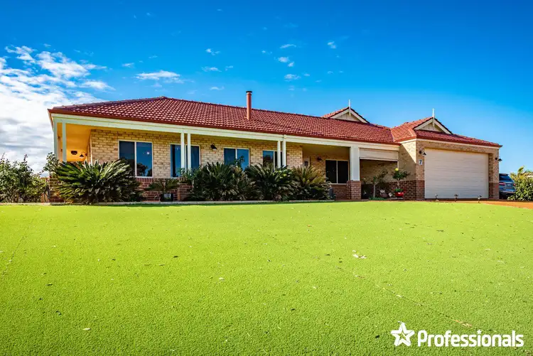 Second view of Homely house listing, 7 Redcliffe Concourse, White Peak WA 6532