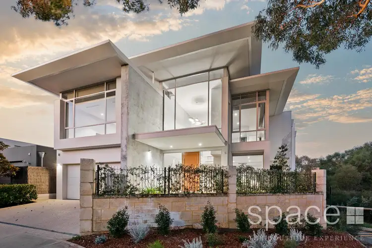 40 Birrigon Loop, Swanbourne WA 6010