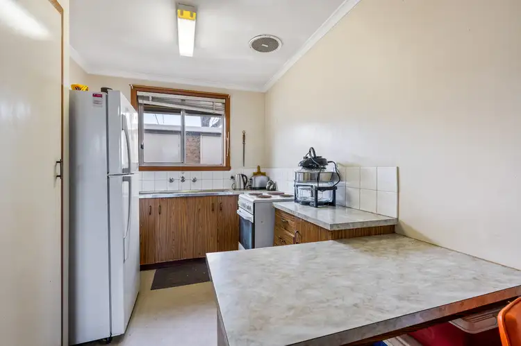 Third view of Homely unit listing, 2/161 Bilba Street, East Albury NSW 2640