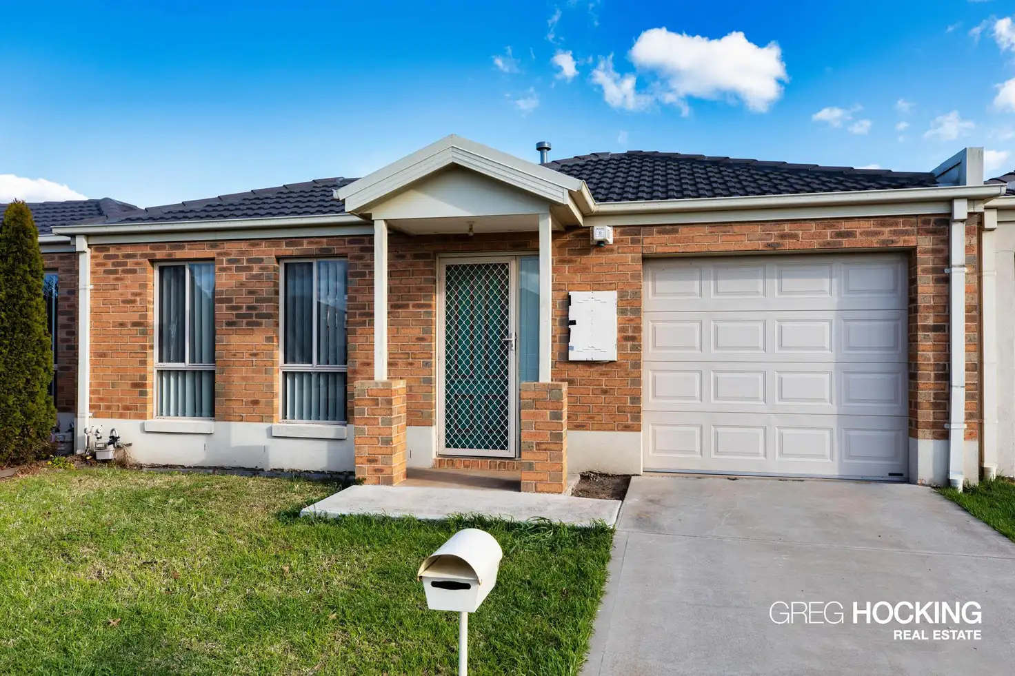 Main view of Homely house listing, 2/55 Jade Way, Hillside VIC 3037