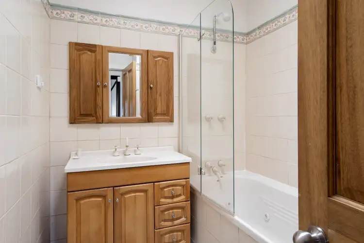 Fifth view of Homely house listing, 942 Sylvania Ave, North Albury NSW 2640