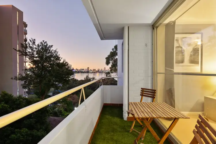 46/154 Mill Point Road, South Perth WA 6151