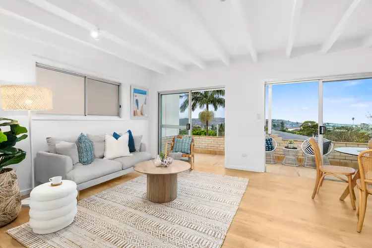 25 Undercliffe Street, Dee Why NSW 2099