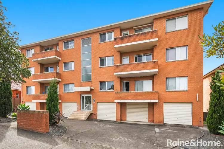 Main view of Homely unit listing, 13/16-22 Guinea Street, Kogarah NSW 2217