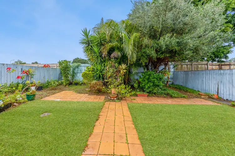 Fourth view of Homely villa listing, 3/75 Crawford Road, Wynnum West QLD 4178
